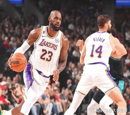 乔治回归首,战表现突出,鲍威尔狂揽,PP电子链接,PP电子官网地址,PP电子官方平台,PP电子入口站点