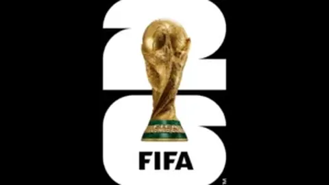 东契奇半场狂砍21分，跻身湖人2000年后20+半场得分榜第七位