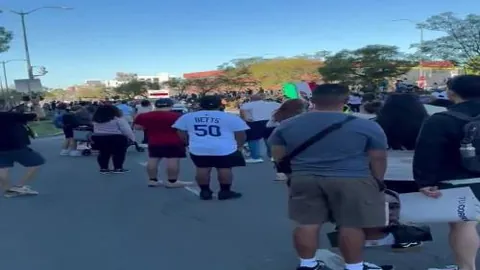 拜仁探球阿根廷独立队24岁智利中场费利佩-洛尤拉受瞩目